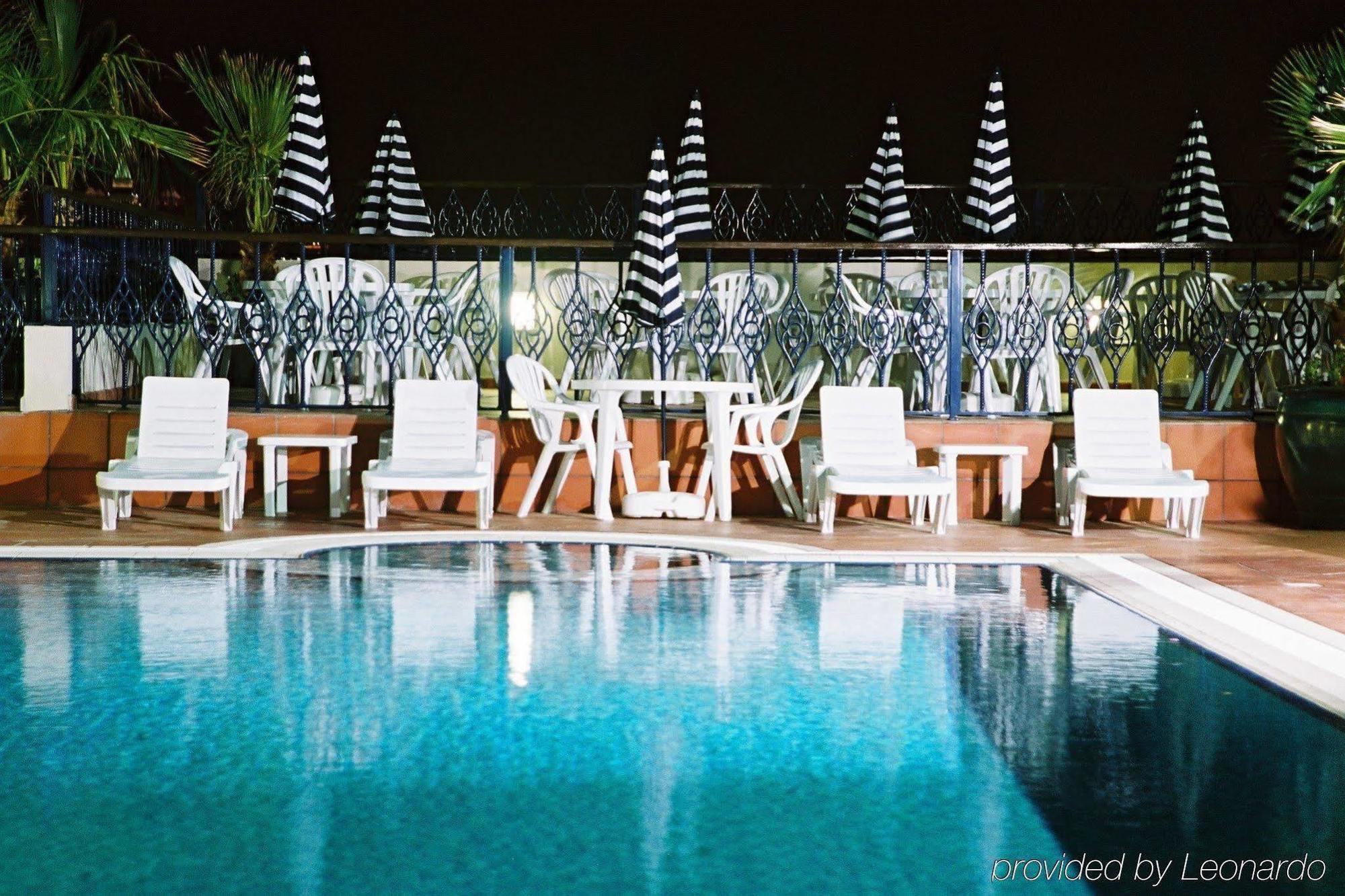 Winchester Grand Hotel Apartment 迪拜 外观 照片
